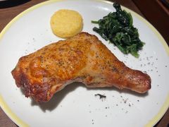 黑胡椒风味烤鸡腿-萨莉亚意式餐厅(莲花国际广场店)