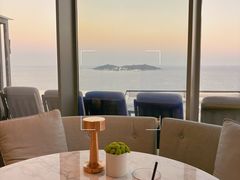 -瑰丽酒店·海吧·天际下午茶·现场DJ·天台酒吧
