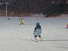 -蓟洲国际滑雪场