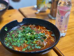 拆骨肉米线-老宋淮南牛肉汤(大通路店)