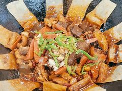 -皖北学东地锅鸡(之心城店)