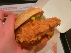 花生霸王双层堡-肯德基(蓝桥店)