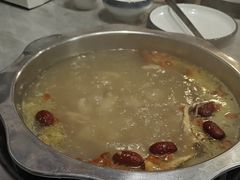 -光头药膳鸡(莱茵小镇店)