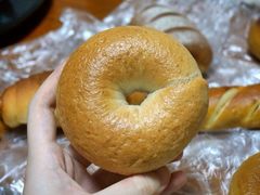 -沁屋面包店(人民东路店)