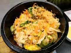 石锅拌饭-本家韩国烤肉(财富大厦店)