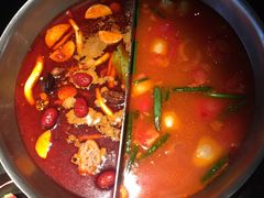 -湊湊火锅·茶憩(新中关购物中心店)