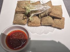 -HOMES上海本帮菜(襄阳公园店)