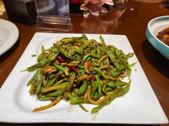 -八大碗·地道东北菜(中街店)