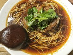 招牌红烧半筋牛肉面-厝内小眷村(天河南一路店)