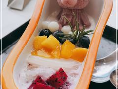 -香港粤北鼻咸食甜品(上海临港店)