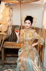 -欣薇婚纱(新源乐汇城店)