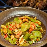 新开的云南菜终于吃上了！愿意再为它排一百次队