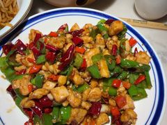 -小菜园新徽菜(镇江丹阳吾悦店)