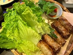 -大头虾越式风味餐厅(光明广场店)