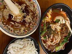 -鑫花溪牛肉米粉(凤凰街创始总店)