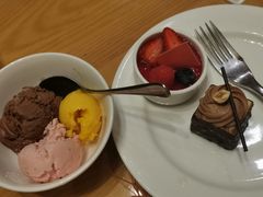 -两咖啡自助餐厅(静安香格里拉酒店)