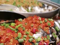 -阿瓦山寨·湘菜现炒·剁椒鱼头王(咸阳总店)