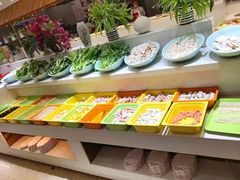 自助取餐区-泉福居酱骨头自助广场(南大街商业步行街店)