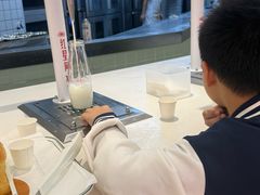 -红星前进面包牛奶公司(君太店)