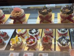 -花花卷卷·鲜食蛋糕(静安久光百货店)