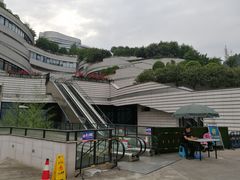 -渔人湾码头海鲜市场负二楼