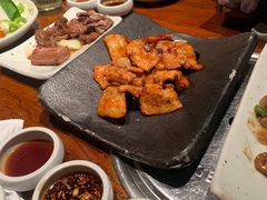 -萨拉伯尔(燕莎友谊商城店)