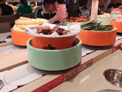 -龍歌自助小火锅(市北台东利群店)
