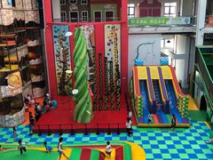 -蒙特利亲子乐园