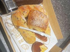 -Dough&Joe团憩(瑞虹天地月亮湾店)