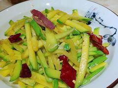 -滇越乘象云南餐厅(豆各庄店)