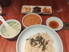 -裕兴记•蟹黄面馆(人民广场店)