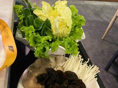 蔬菜拼盘-食潮汕头鲜牛馆(望京保利店)