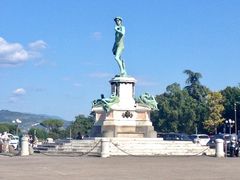 -米开朗琪罗广场