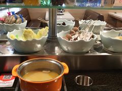 -轩于鲜旋转自助小火锅(新之城购物广场店)