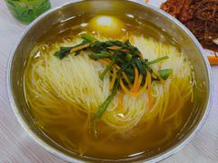-三姐妹冷面馆(保卫路店)
