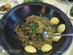 -山妹子铁锅炖