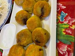 -闯关东东北农家菜(崂山石老人店)
