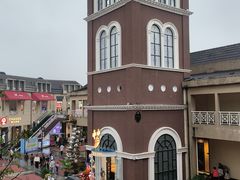 -王府井奥莱临潼小镇(临潼店)