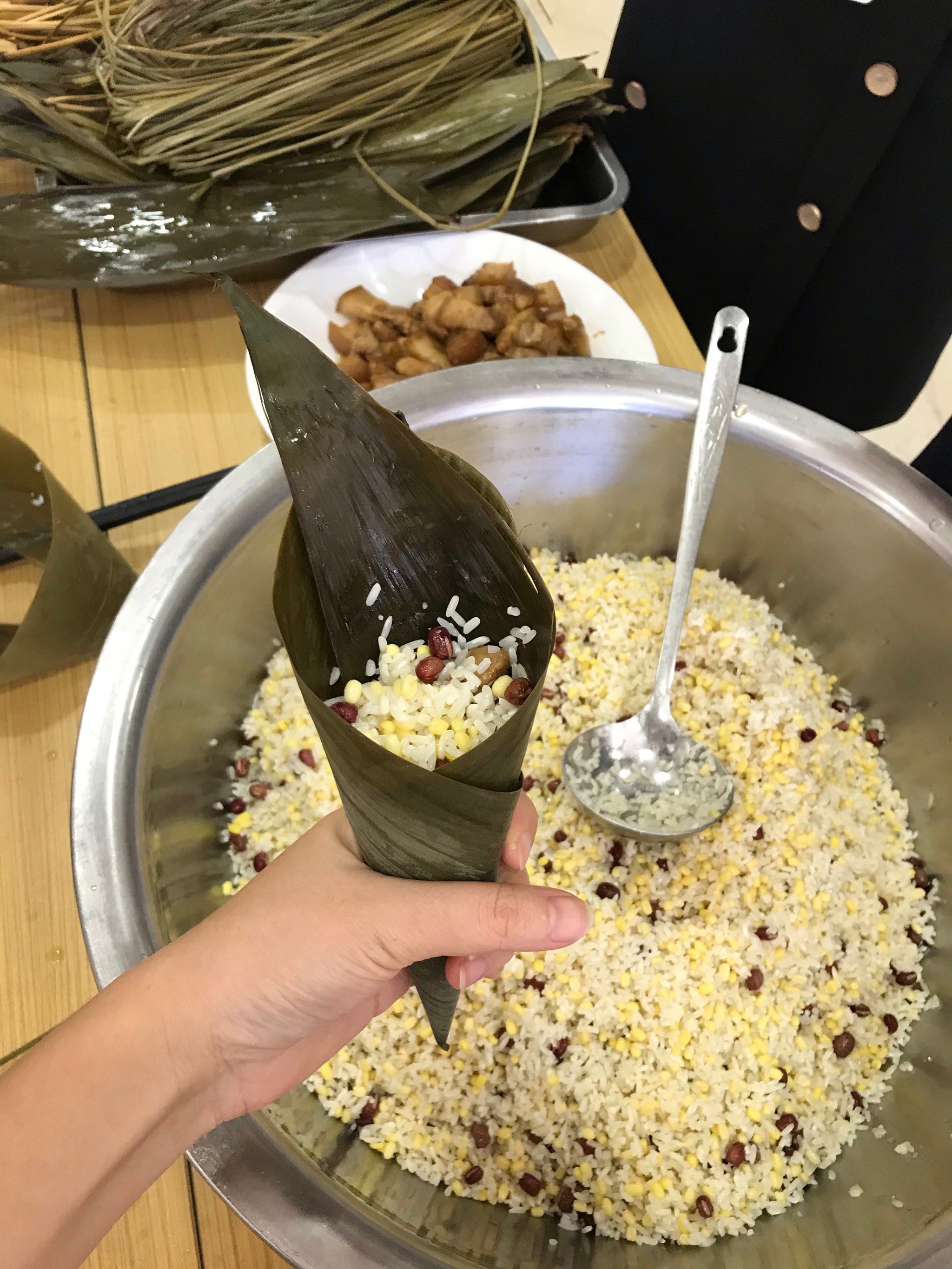 你家多久没自己包粽子呢