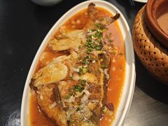 武昌鱼烧年糕-在莲野·湖北民间菜·头牌松滋鸡(光谷步行街店)