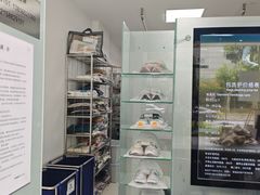 -福奈特洗衣·洗鞋·奢侈品护理(长阳路店)