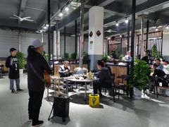 大堂-胡四哥特色火盆烧烤(总店)