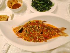 红烧武昌鱼-亢龙太子酒轩(东湖店)