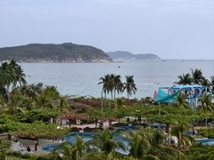 -亚龙湾中心广场