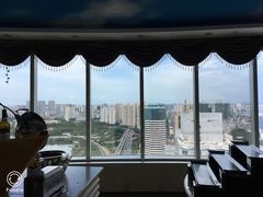 -黄金海景大酒店-旋转餐厅