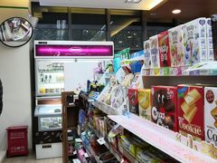 -全家便利店(沪太路三店)