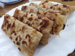 -溢心园香河肉饼总店