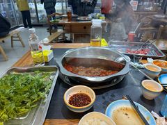 -金鼎雪山牦牛杂火锅(理县总店)