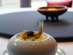 脆炸水潺配鱼子酱-子福慧(虹桥店)