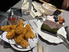 -W COLLECTIVE  DESSERT SHOP